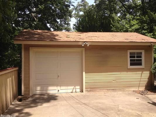 Garage storage area